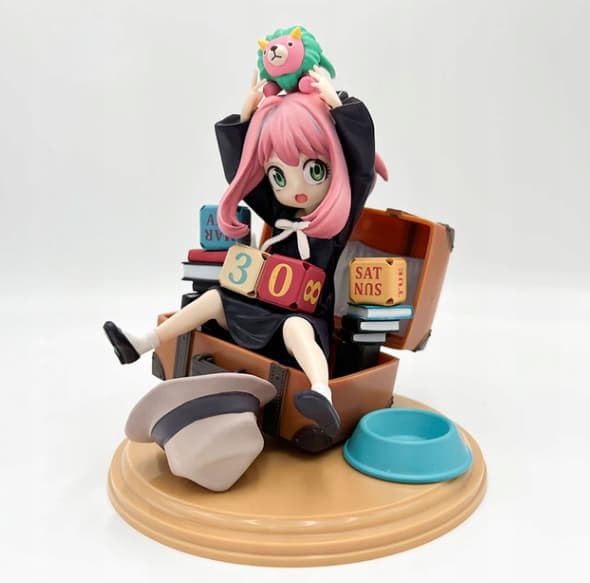 15cm Anya Forger anime figurine – a gift