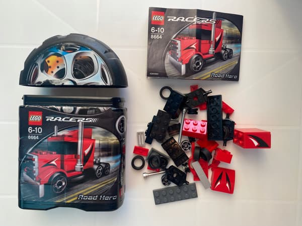 LEGO Racers 8664 Road Hero – SECOND-HAND, COMPLETE SET