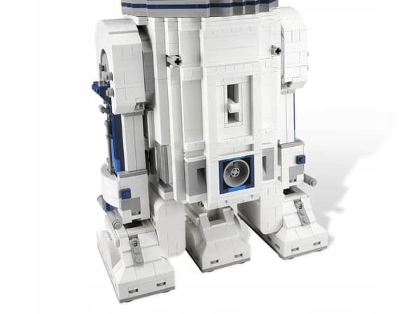 LEGO Star Wars 10225 R2-D2 – Damaged Packaging