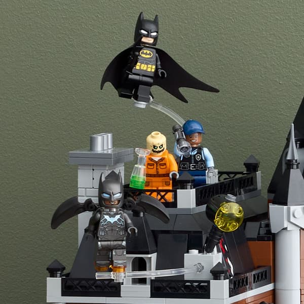 LEGO DC Batman 76300 Arkham Asylum