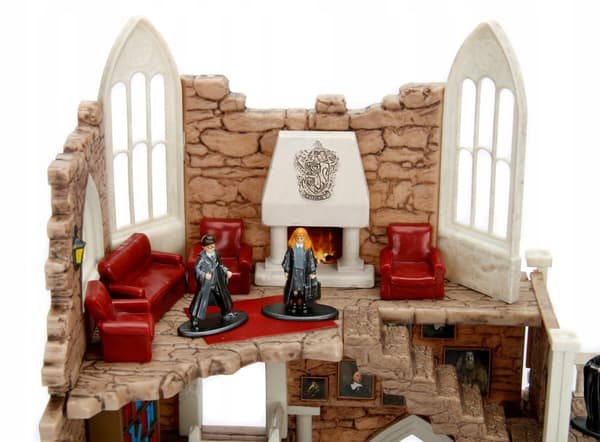 Harry Potter Figurine Set: Gryffindor Tower