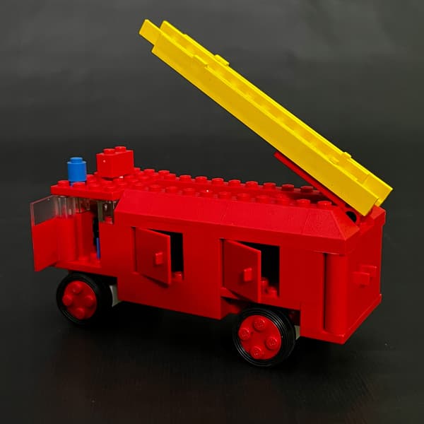 336 LEGO Fire Engine