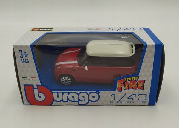 Bburago 1:43 metal car