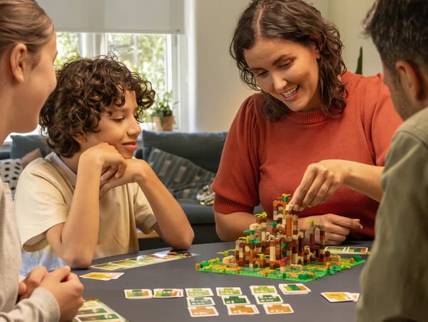 Asmodee Monkey Palace DOT10005 Lego board game, 2–4 players, ages 10+, 45 mins