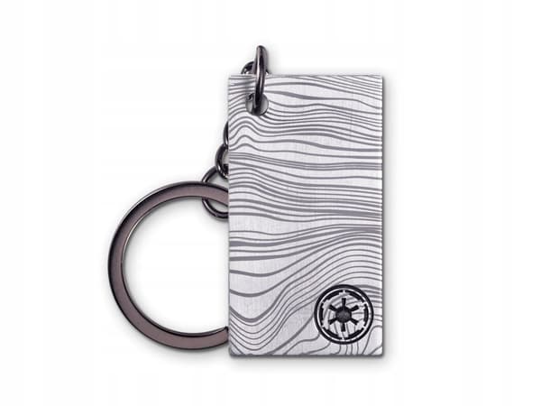 LEGO Beskar Keyring with The Mandalorian 5007403