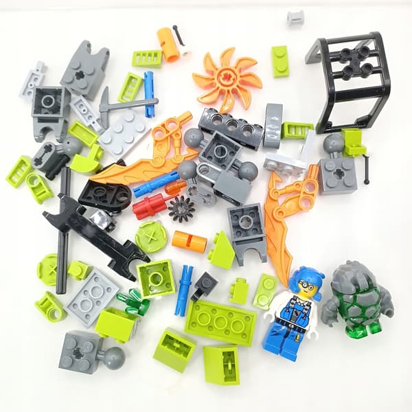 LEGO Power Miners 8957 Mine Mech Mining Robot