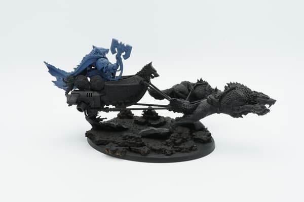 Warhammer 40k Space Wolves Logan Grimnar on Stormrider plastic figurine