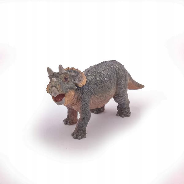 PAPO TRICERATOPS DINOSAUR FIGURINE (YOUNG)