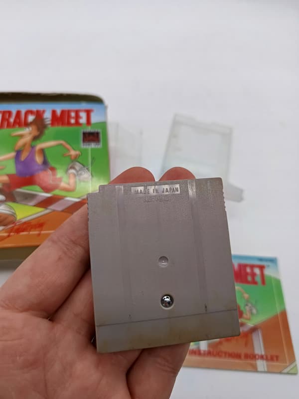 TRACK MEET Nintendo Game Boy Classic (boxed)
