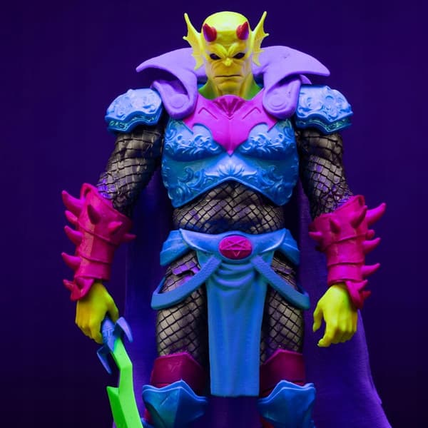 DC Multiverse Action Figure: Demon (Demon Knights) Black Light 18 cm - McFa