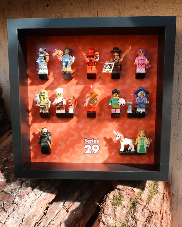 LEGO MINIFIGURES FRAME 71052 SERIES 29 27CM