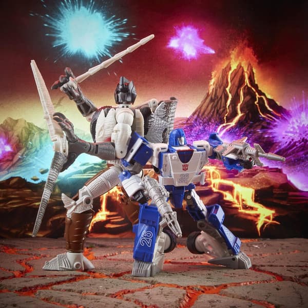 TRANSFORMERS KINGDOM WAR FOR CYBERTON Deluxe Autobot Mirage, Maximal Grimlock