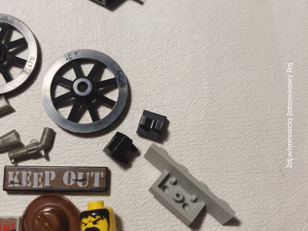 LEGO 6790 Bandit's Wheelgun