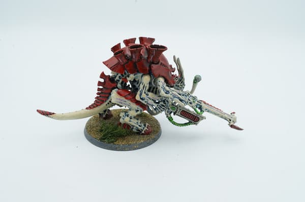 Warhammer 40k Tyranids Carnifex plastic model