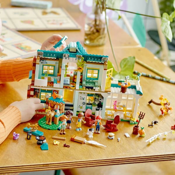 LEGO Friends 41730 Autumn’s House