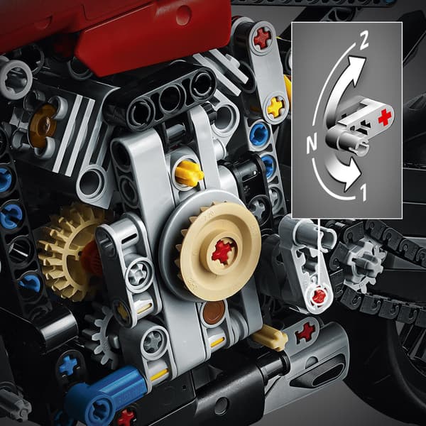 LEGO Technic 42107 Ducati Panigale V4 R