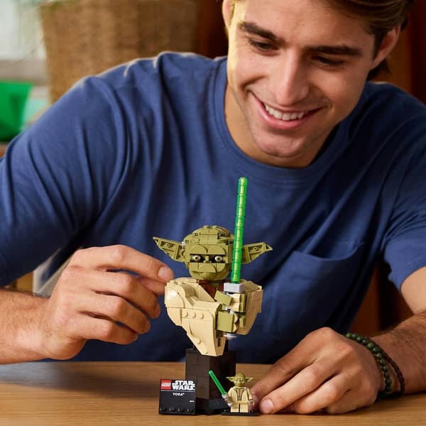 LEGO 75438 STAR WARS Yoda Bust