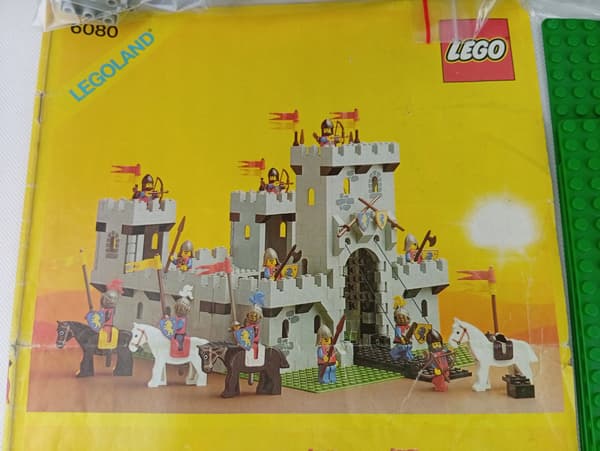 LEGO Castle 6080 King's Castle