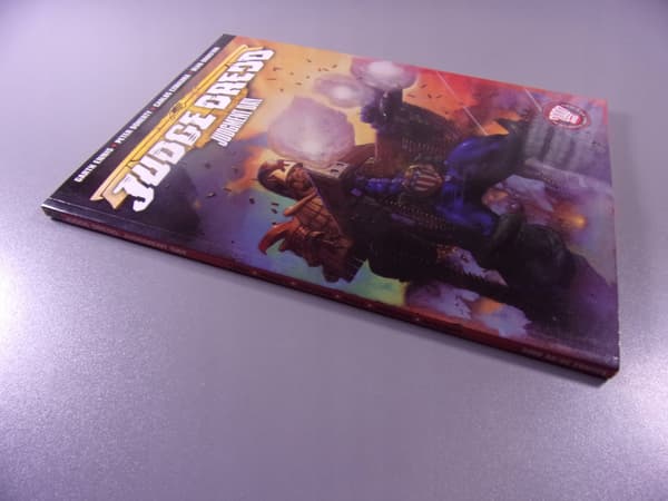 JUDGE DREDD: JUDGMENT DAY, 2004, English-language edition