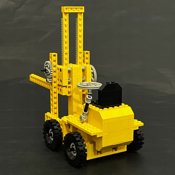 850 LEGO Forklift Truck