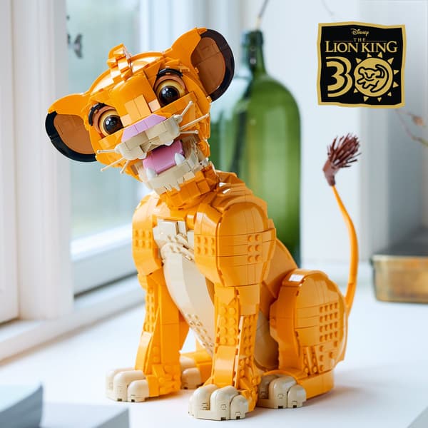 LEGO Disney Young Simba 43247, 1,445 pieces, 18+