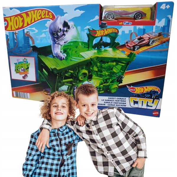Hot Wheels FJN38 Ghost Garage Set with a Car
