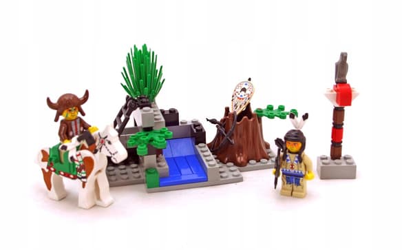 LEGO 6718 Rain Dance Ridge Western