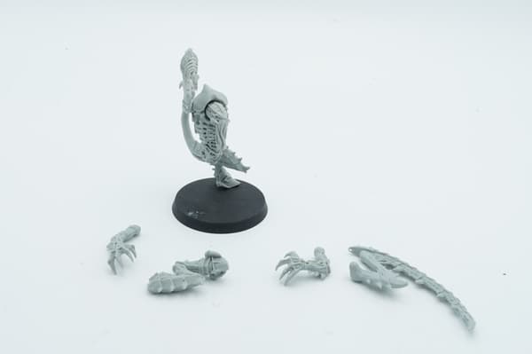 Warhammer 40,000 Tyranids Tyranid Lictor Finecast miniature