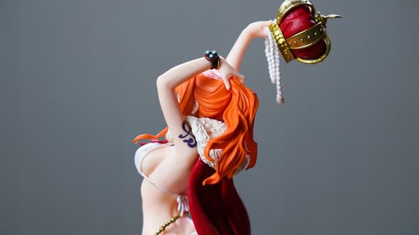 One Piece Anime Nami Diamond Figurine by Banpresto
