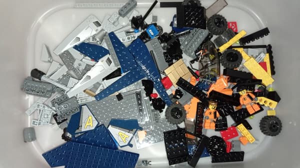 Lego City Agents 8630 Gold Hunt