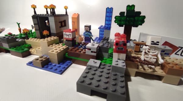 LEGO Minecraft: 21116 – Creative Workshop