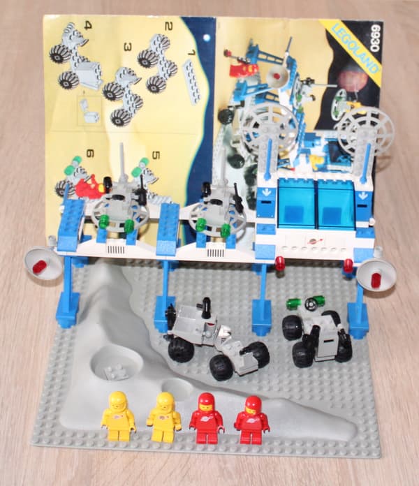LEGO SPACE CLASSIC 6930-2 INSTRUCTION MANUAL: Space Supply Station SET