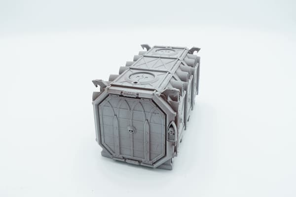 Warhammer 40k Munitorum Armoured Container – plastic terrain piece