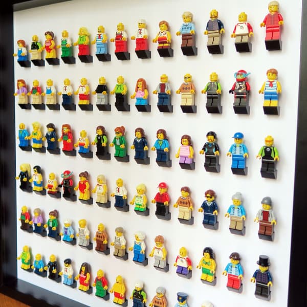 LARGE FRAME FOR 112 LEGO MINIFIGURES – 52 CM DISPLAY CASE