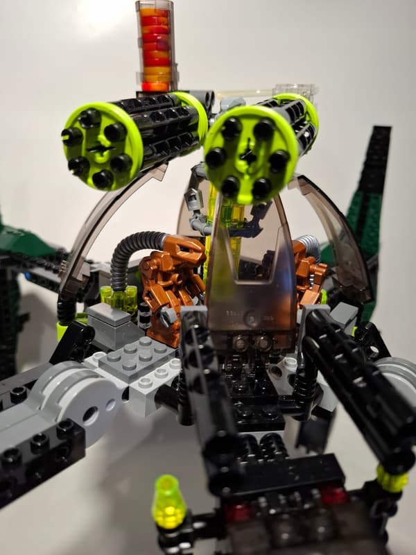 LEGO Exo-Force: 7707 – Venomous Striker