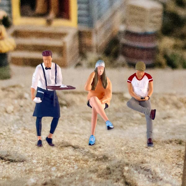 3x 1:64 Hand-painted human figurines Trains Architectural figures Figurines