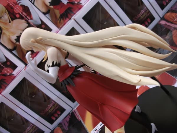 ANIME FIGURINE: Kizumonogatari Kiss Shot by Banpresto S