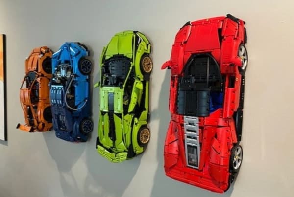 LEGO Technic 42056 Porsche 911 GT3 RS Wall Mount