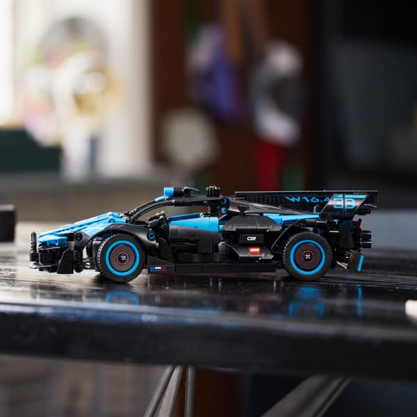 LEGO Technic 42162 – Bugatti Bolide Agile Blue