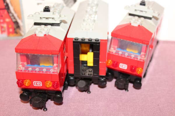 LEGO CITY TOWN TRAIN 7725 set with TRAIN INSTRUCTIONS