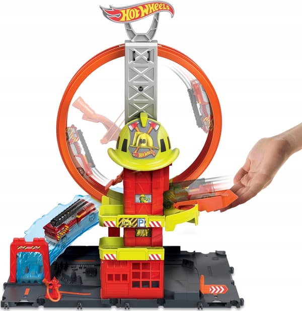 Monster Trucks Arena: Racing Challenge game set