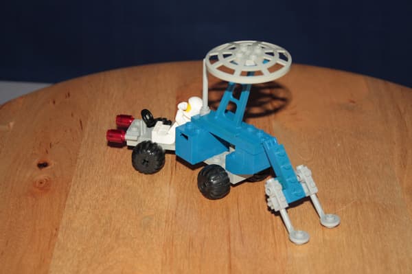 Lego Space 6844 Space Seismological Vehicle
