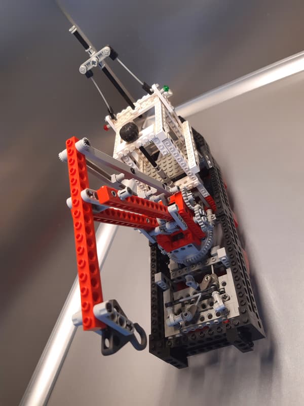 LEGO Technic 8839 SUPPLY SHIP