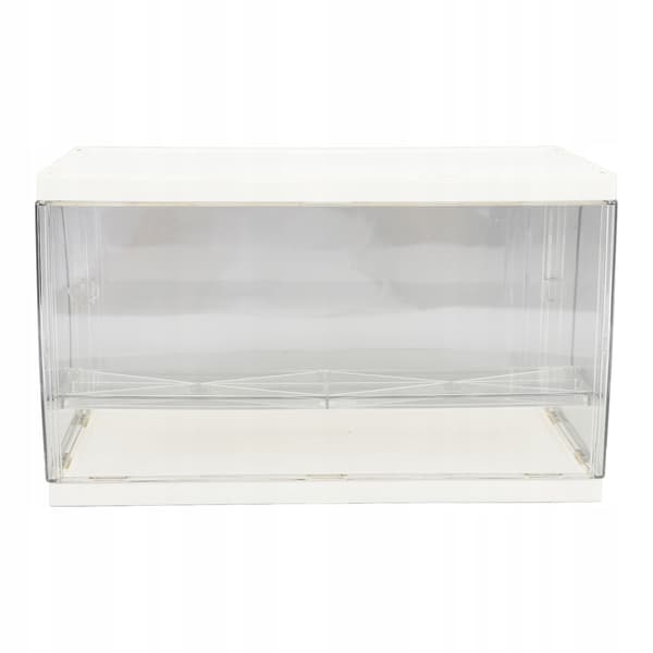 Transparent, dust-proof display case for a minifigure – SQ Collection
