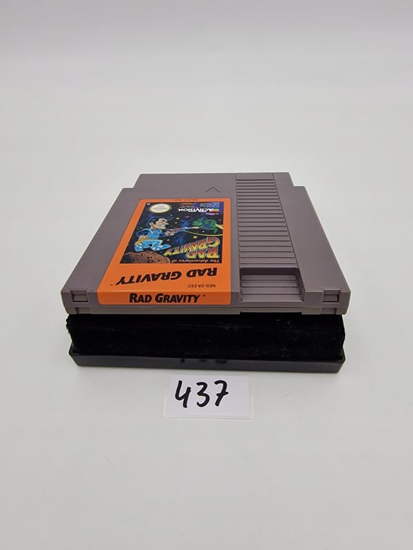 NINTENDO NES RAD GRAVITY