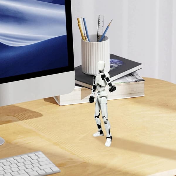 TOYS FEATURING CHARACTERS: ROBOT MODELS WITH MOVABLE JOINTS – REALISTIC cai