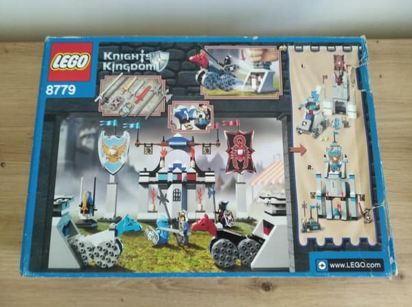 Lego Castle Knights Kingdom 8779 – EMPTY BOX