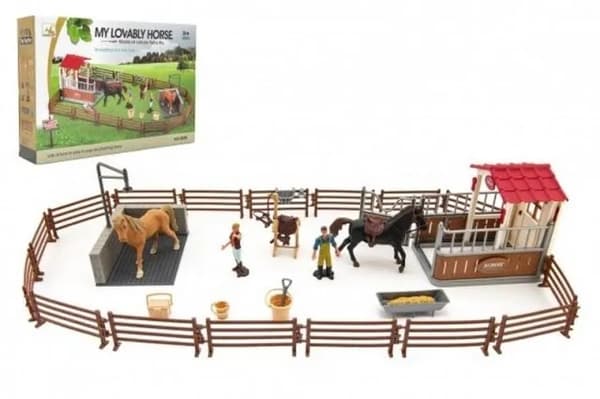Padok + horse paddock + stables + 2 horses