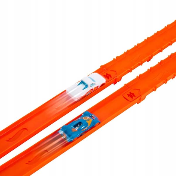 Hot Wheels Track Creator 7.6m Track Set with Cars