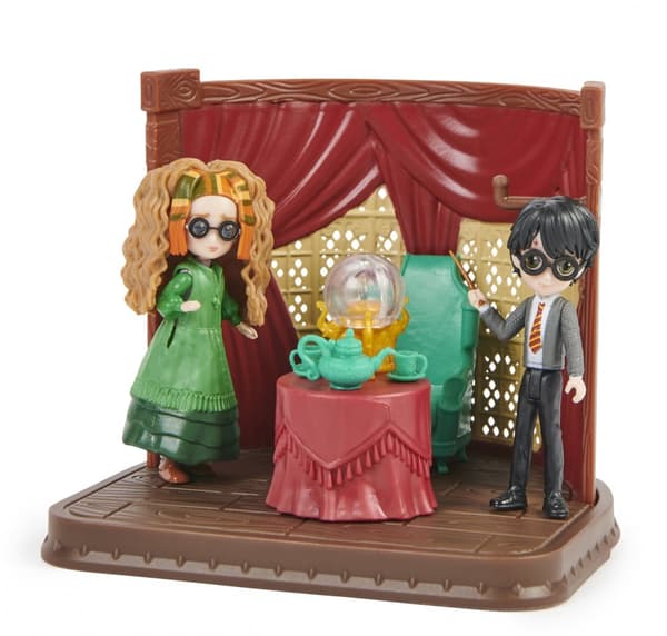 HARRY POTTER DIVINATION SET WITH FIGURINES